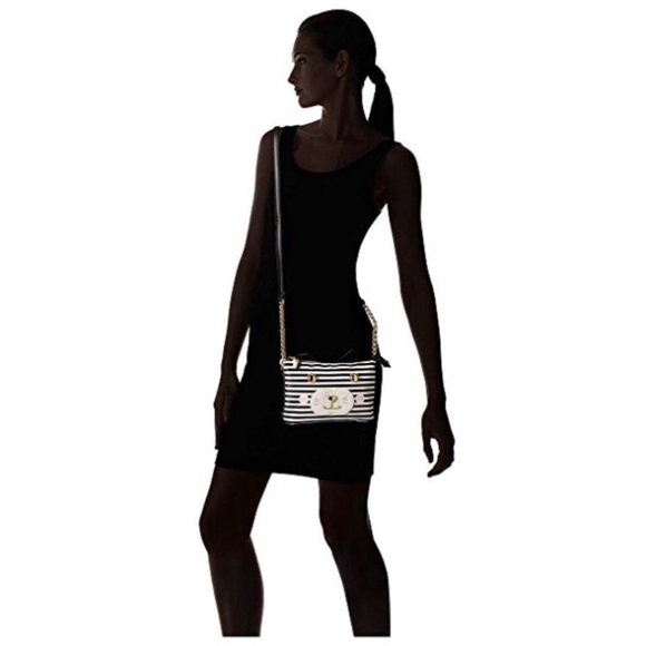 LUV Betsey Johnson Crossbody Purse - Picture 5 of 7